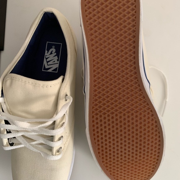 Vans authentic women S 9.5 regular width shoes - Picture 3 of 13